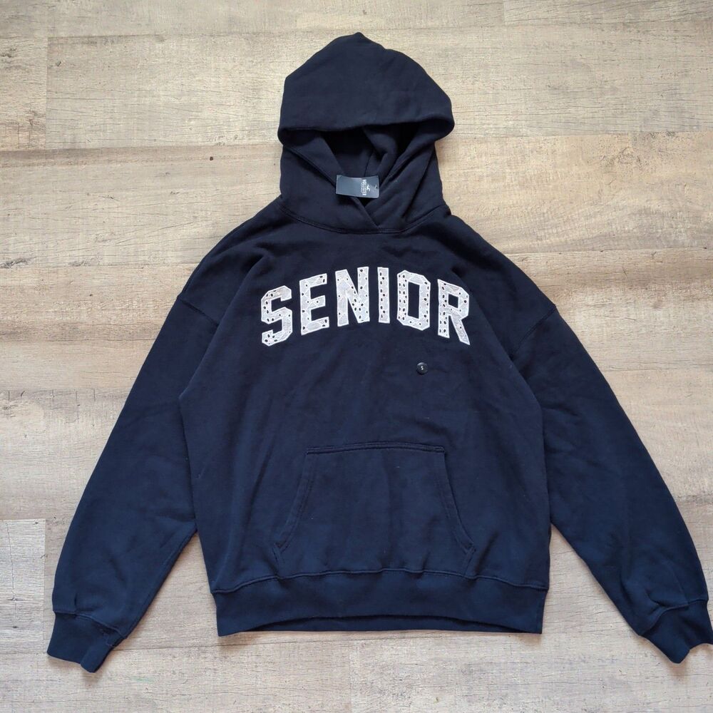 NWT Hollister Co. Navy Blue "Senior" Class of '26 Embroidered Graphic Hoodie S